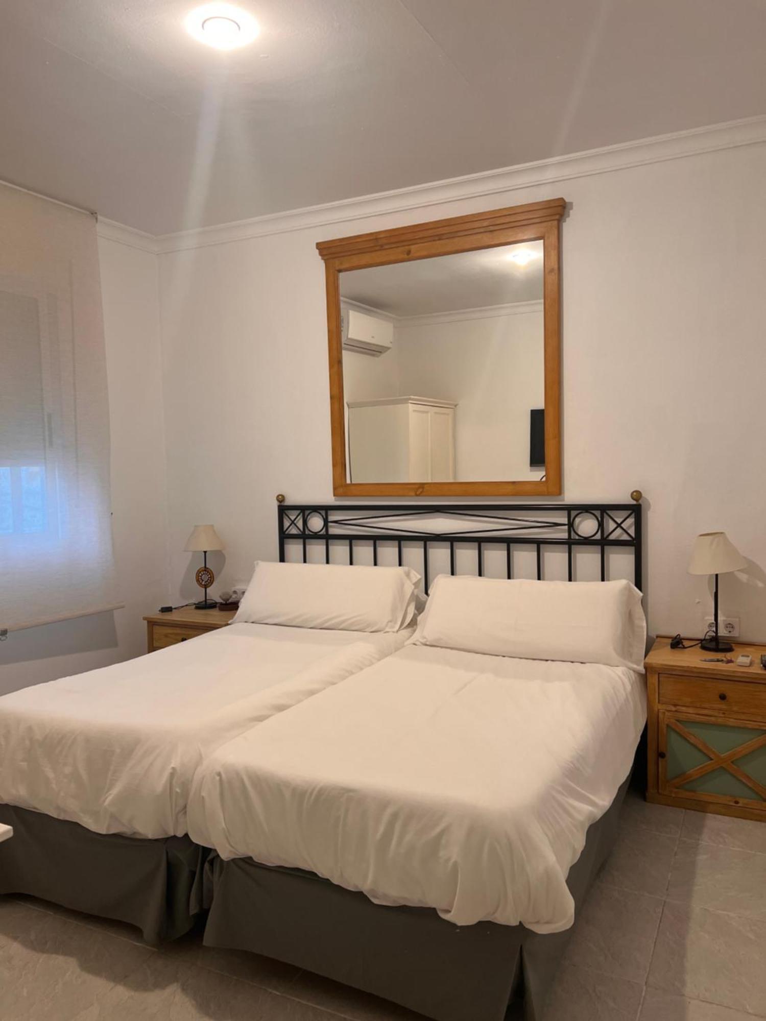 Hostal Playa Hidalgo Rota Eksteriør bilde